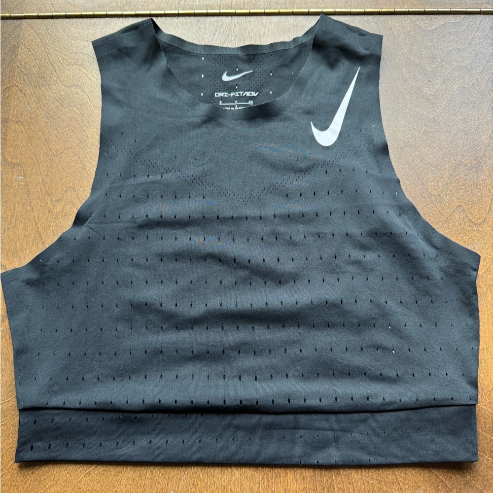Black Nike AeroSwift Women's Dri-FIT ADV Cropped Running Tank Top